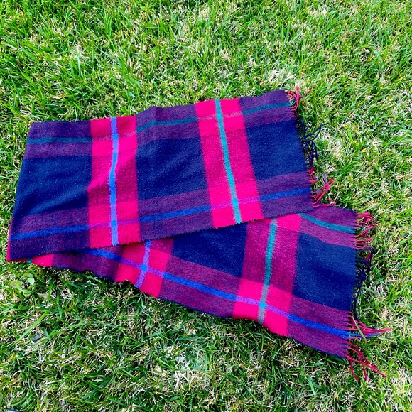 Accessories - Cute warm red scarf 🧣 wrap accessory